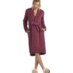 UGG Women's Karoline lonely hearts robe